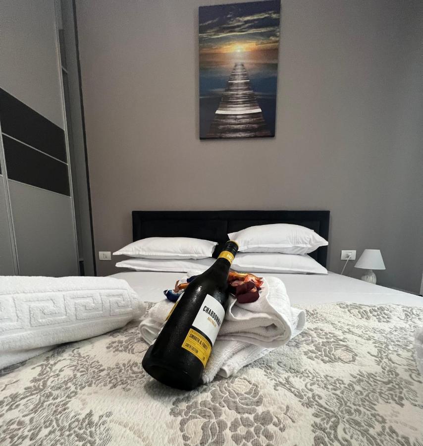 Emi Apartment Mamaia Năvodari Εξωτερικό φωτογραφία